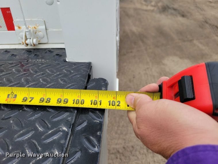 image for item DZ7145 2019 International 4300 box truck