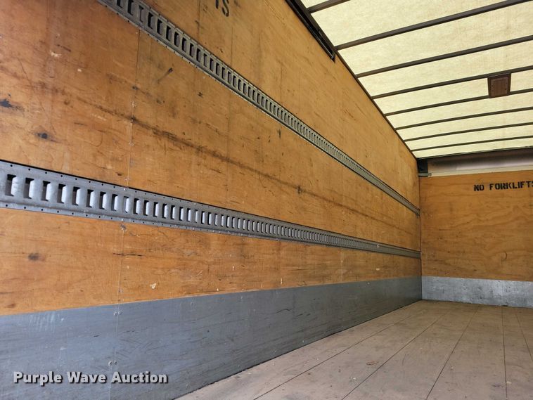 image for item DZ7145 2019 International 4300 box truck