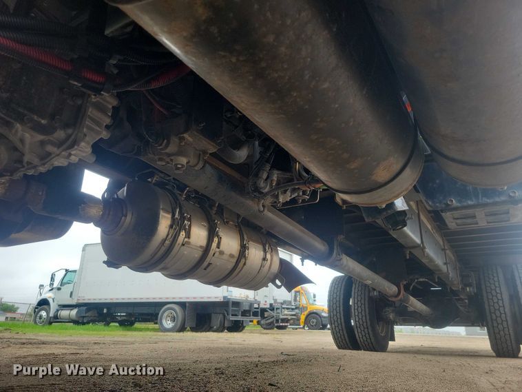 image for item DZ7145 2019 International 4300 box truck