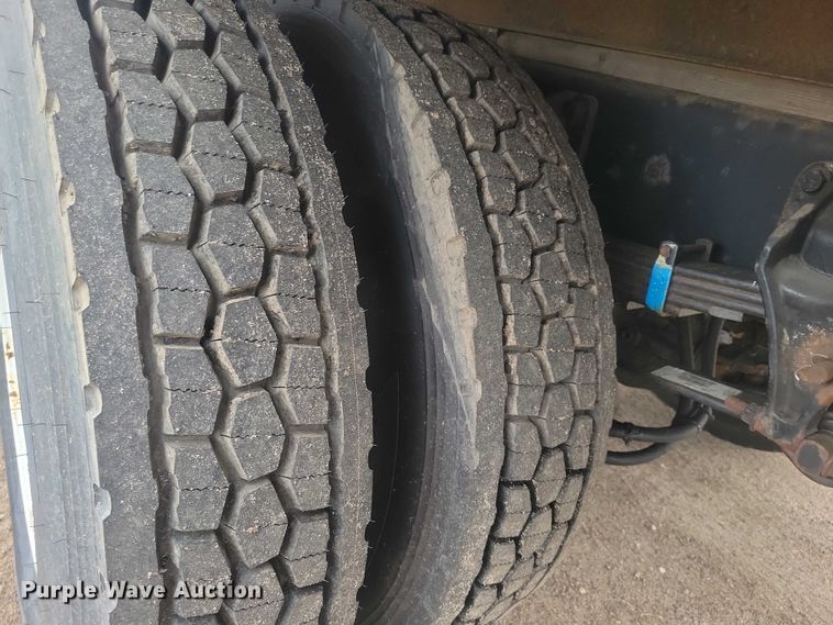 image for item DZ7145 2019 International 4300 box truck