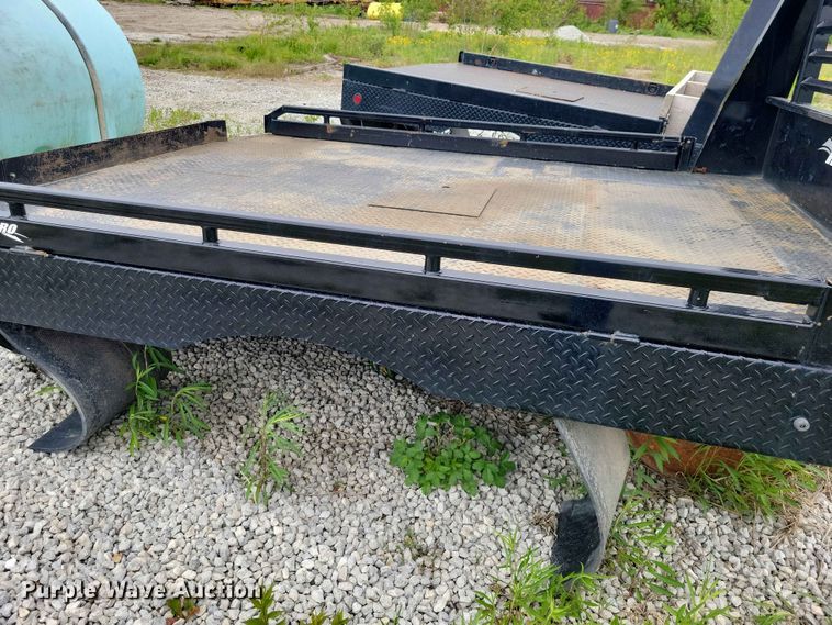 image for item DZ7181 Hillsboro flatbed