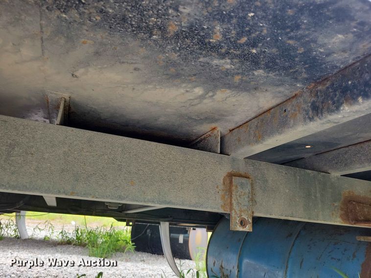 image for item DZ7181 Hillsboro flatbed