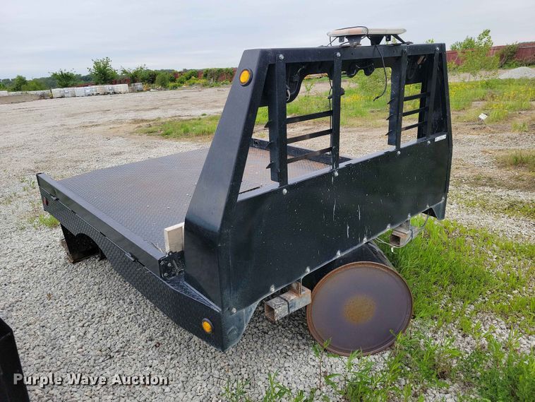 image for item DZ7182 Bradford Built flatbed