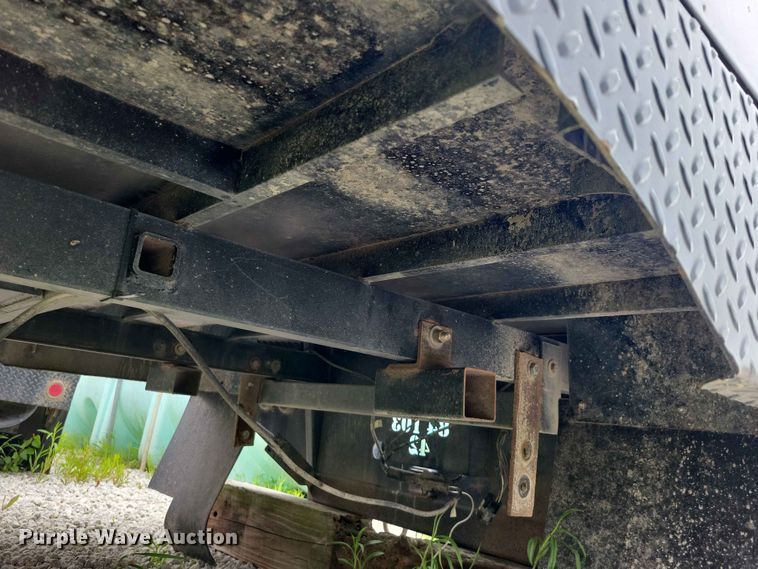 image for item DZ7182 Bradford Built flatbed