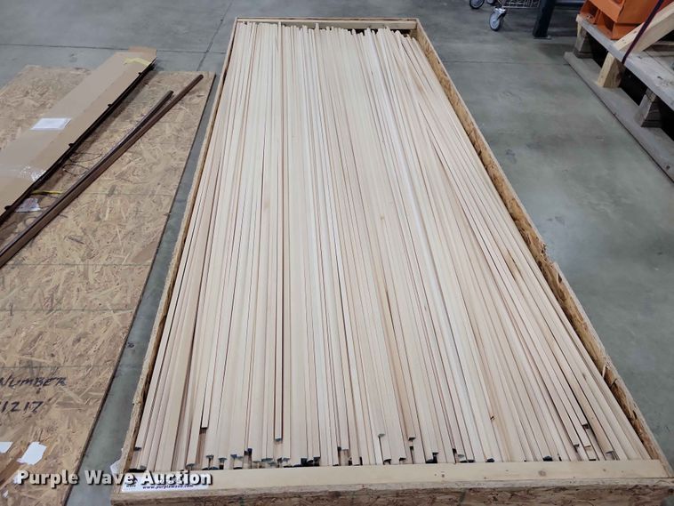 image for item DZ7224 Quarter Round floor wood trim