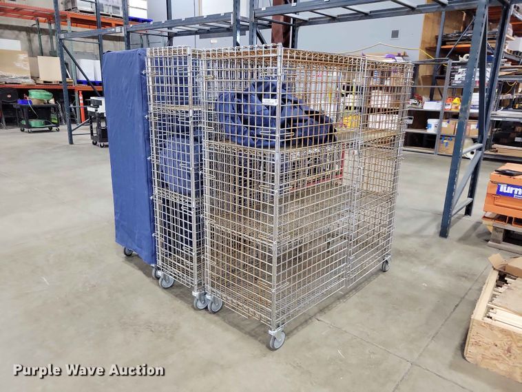 image for item DZ7225 Uline (3) Uline carts