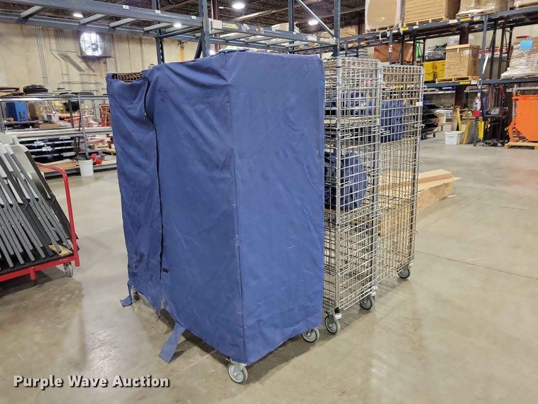 image for item DZ7225 Uline (3) Uline carts