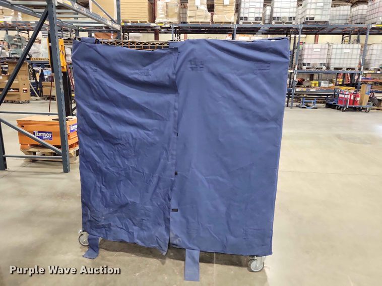 image for item DZ7225 Uline (3) Uline carts