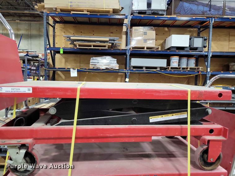 image for item DZ7229 (12) lift tables