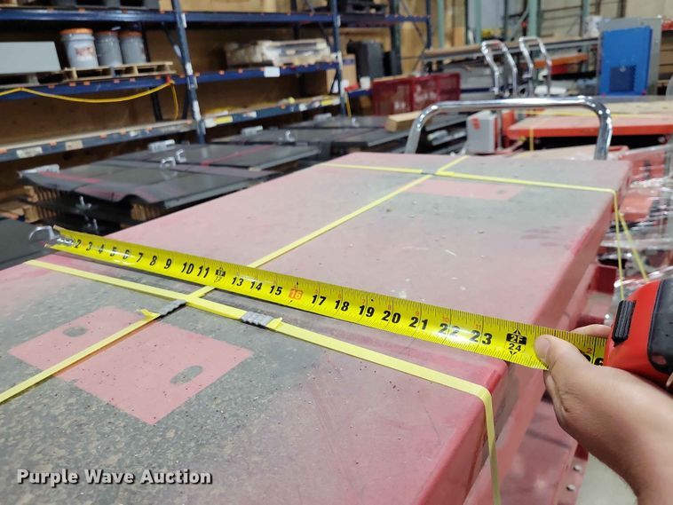 image for item DZ7229 (12) lift tables