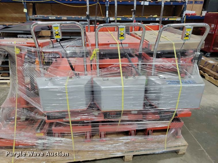 image for item DZ7229 (12) lift tables