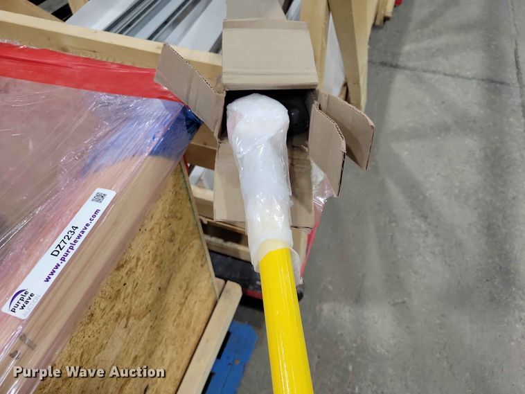 image for item DZ7235 (9) Solidian shop lights