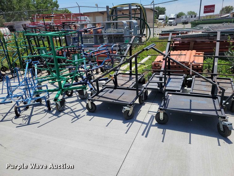 image for item DZ7250 (14) wire  carts