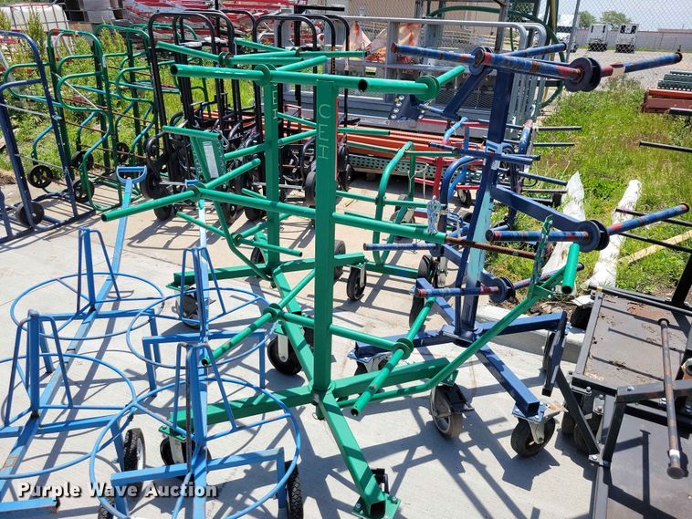 image for item DZ7250 (14) wire  carts