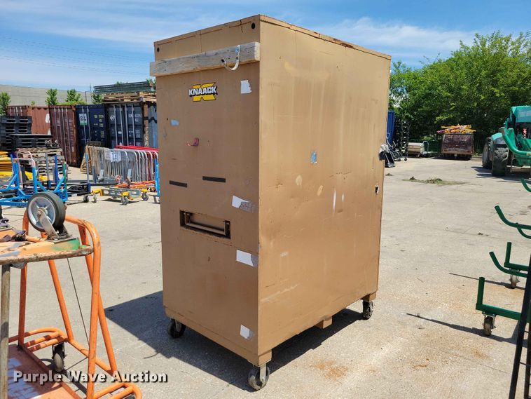 image for item DZ7255 Knaack cart