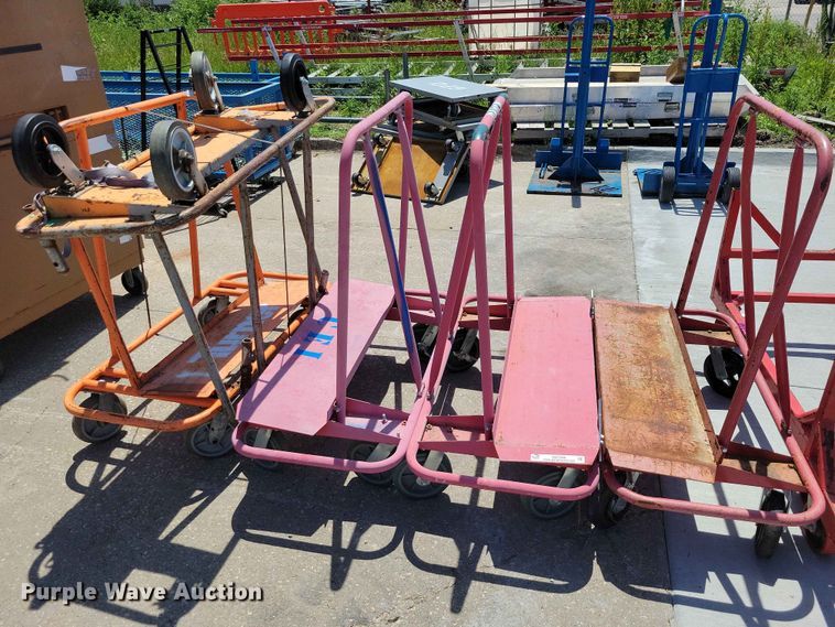 image for item DZ7256 (9) carts