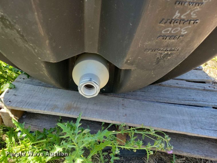 image for item DZ7265 (2) underground poly tanks