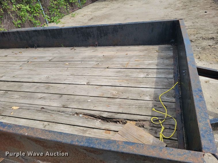 image for item DZ7267 2014 H&H utility trailer