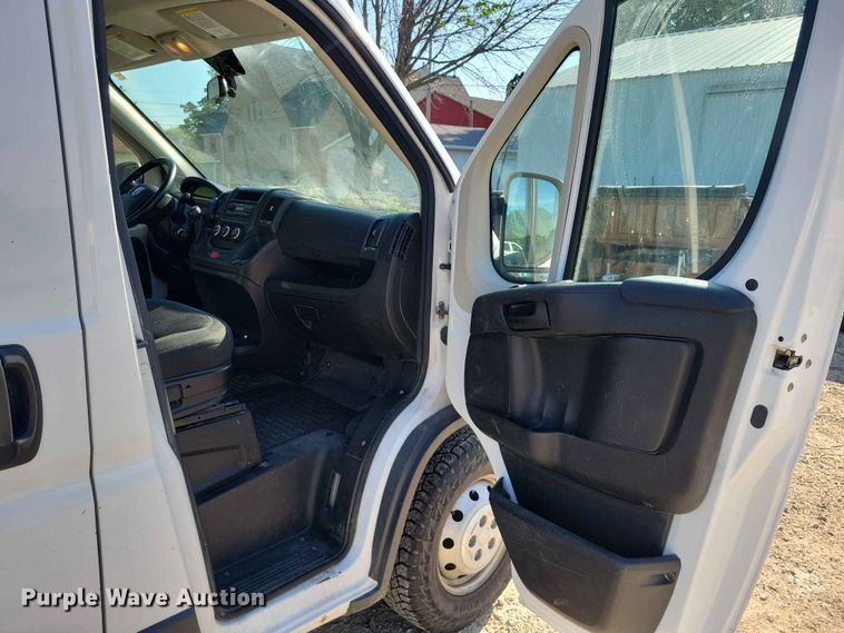 image for item DZ7268 2014 RAM Prostar van