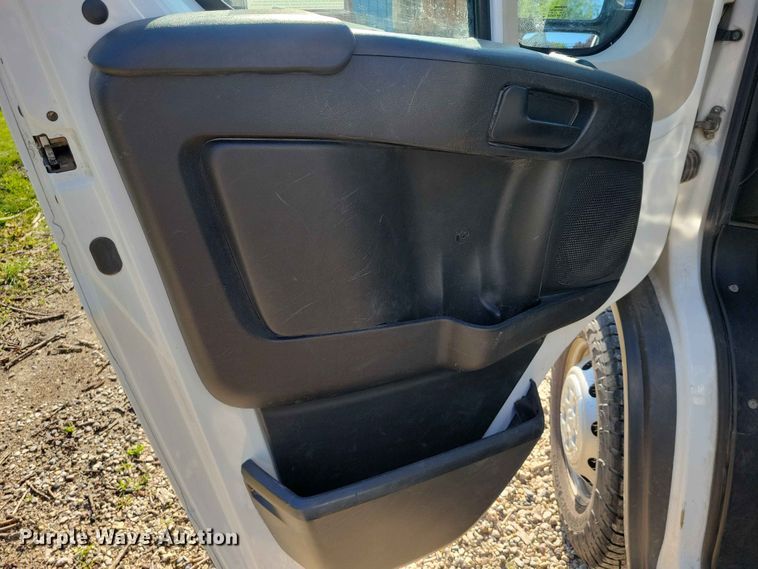 image for item DZ7268 2014 RAM Prostar van