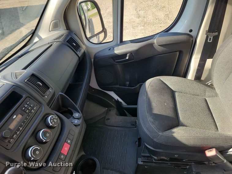 image for item DZ7268 2014 RAM Prostar van