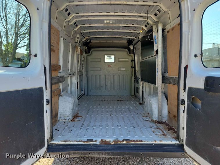 image for item DZ7268 2014 RAM Prostar van