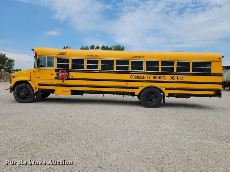 image for item DZ7271 2006 Freightliner  FS65 school bus