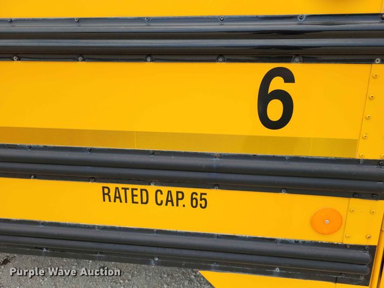 image for item DZ7271 2006 Freightliner  FS65 school bus
