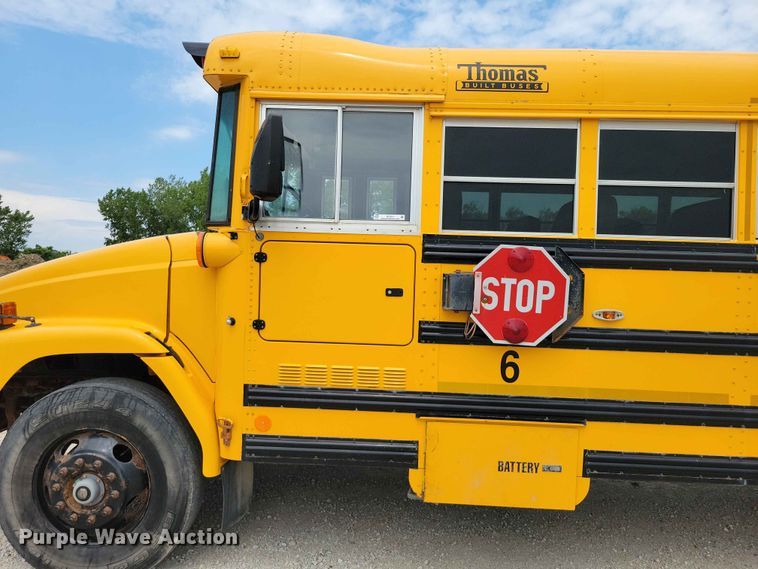 image for item DZ7271 2006 Freightliner  FS65 school bus