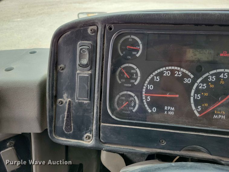 image for item DZ7271 2006 Freightliner  FS65 school bus