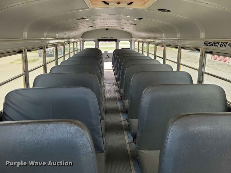 image for item DZ7271 2006 Freightliner  FS65 school bus