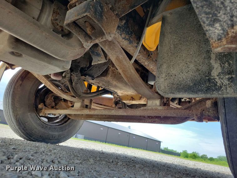 image for item DZ7271 2006 Freightliner  FS65 school bus