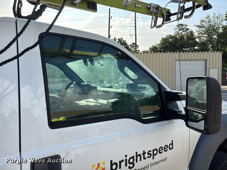 image for item EA7294 2012 Ford F450 Super Duty bucket truck