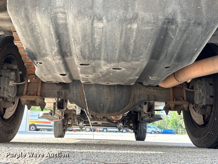 image for item EA7294 2012 Ford F450 Super Duty bucket truck