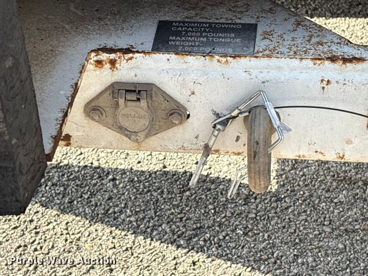 image for item EA7294 2012 Ford F450 Super Duty bucket truck