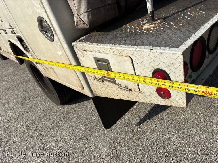 image for item EA7294 2012 Ford F450 Super Duty bucket truck