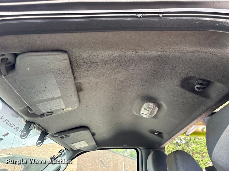 image for item EA7294 2012 Ford F450 Super Duty bucket truck