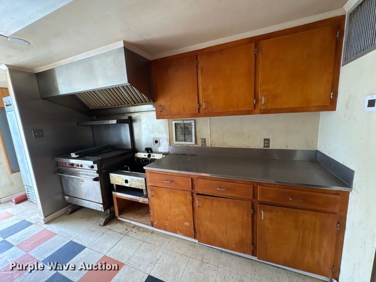 image for item EA7296 Skid mounted mobile galley