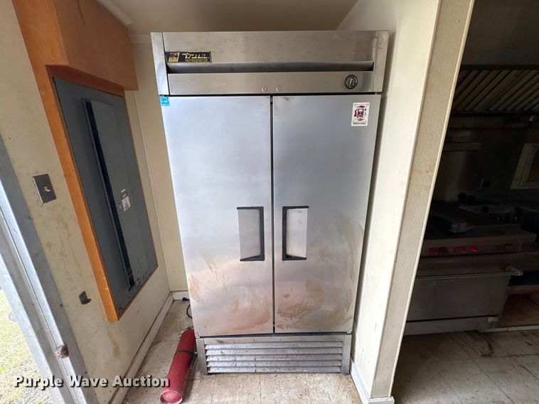 image for item EA7296 Skid mounted mobile galley