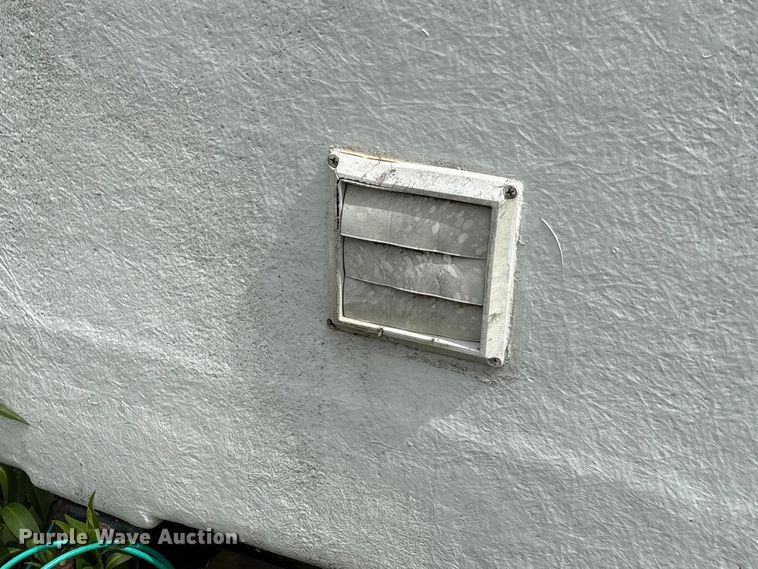 image for item EA7297 Skid mounted laundry facility