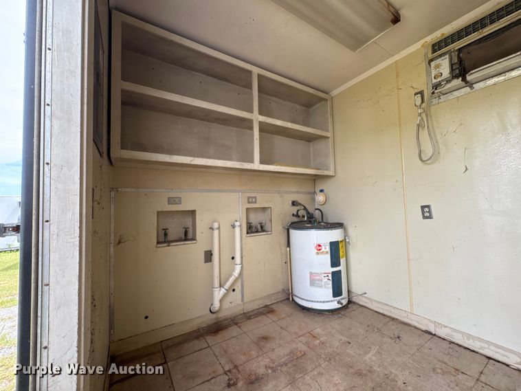 image for item EA7300 Skid mounted laundry facility
