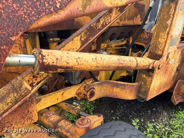 image for item EA7303 John Deere 410 backhoe