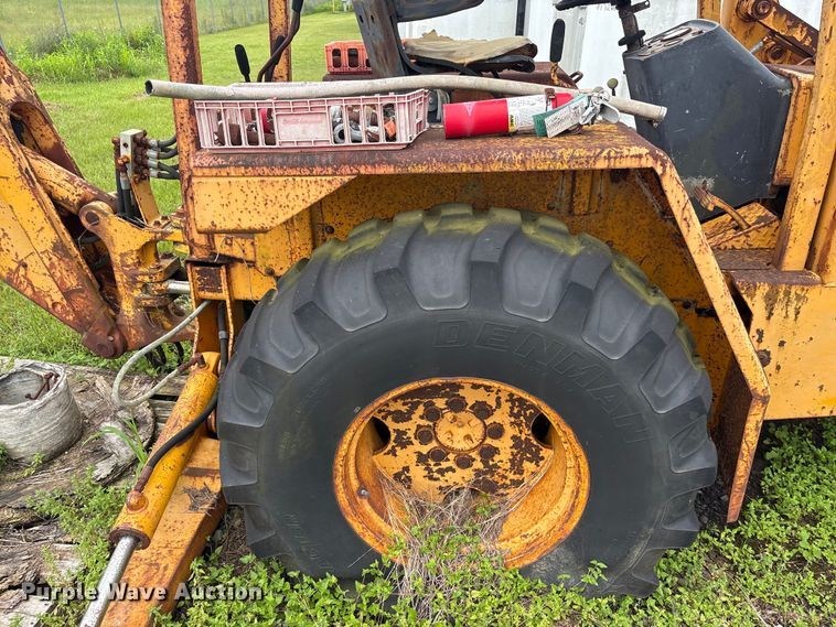 image for item EA7303 John Deere 410 backhoe