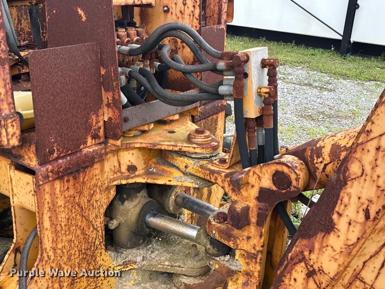 image for item EA7303 John Deere 410 backhoe