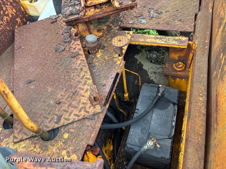 image for item EA7303 John Deere 410 backhoe