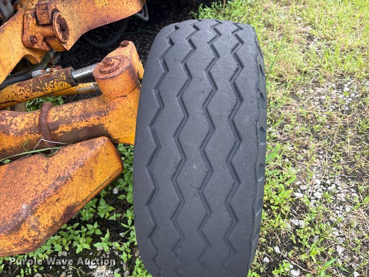 image for item EA7303 John Deere 410 backhoe