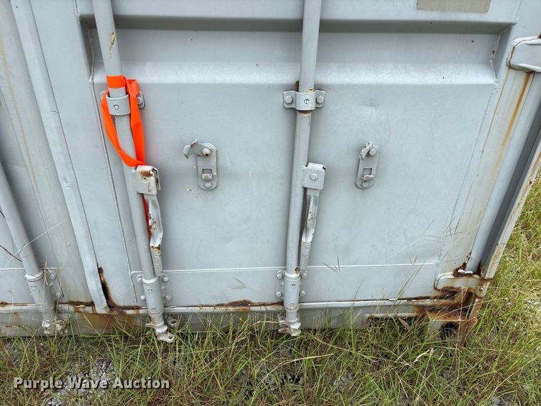 image for item EA7304 2006 shipping container