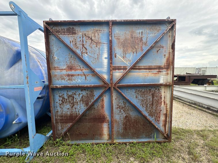 image for item EA7311 3,500 Gallon Skid Mounted Water Tank