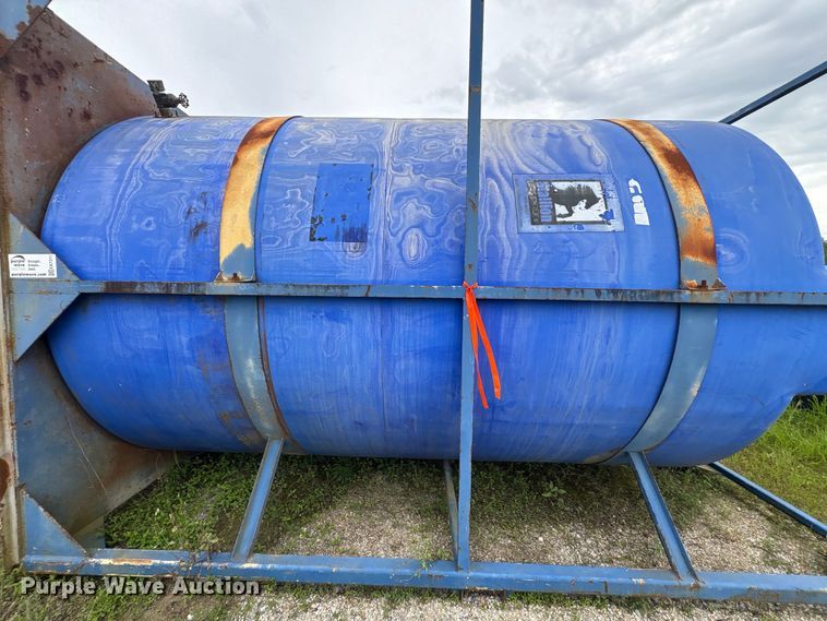 image for item EA7311 3,500 Gallon Skid Mounted Water Tank