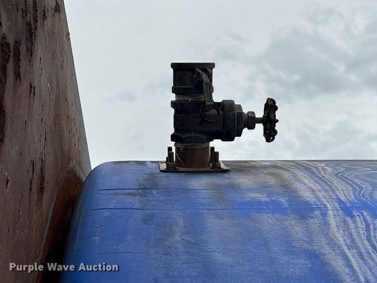 image for item EA7311 3,500 Gallon Skid Mounted Water Tank